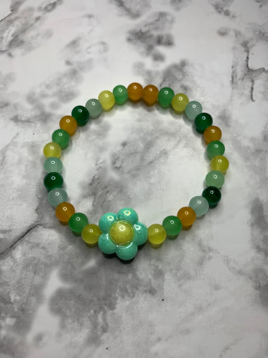 Beaded Bracelet / Mint Color Flower