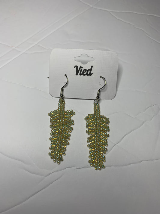 Seed Bead Earring / Mint